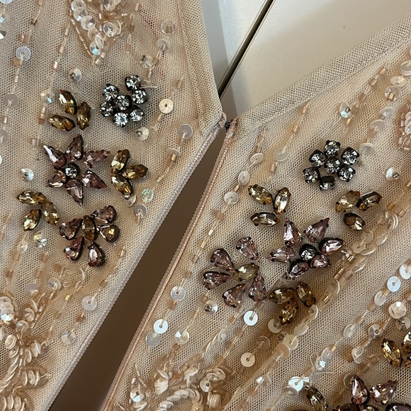 MAC DUGGAL #93575  Embellished Wrap Over Cap Sleeve A-Line Gown Size 24 NWT - Picture 6 of 12